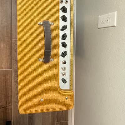 Fender '59 Bassman LTD Reissue 45-Watt 4x10" Guitar Combo 2004 - Present - Lacquered Tweed image 4