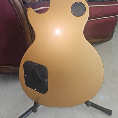 Gibson Les Paul Studio 2014 - Gold image 10