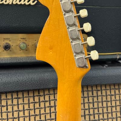 Fender Mustang Guitar with Rosewood Fretboard 1965 Dakota Red image 9