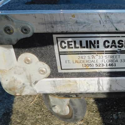 Cellini Cases 12 x 10 space road/flight ready padded road case on wheels image 6