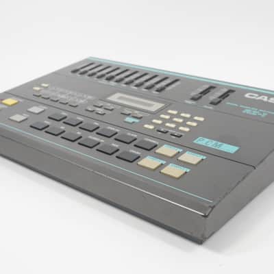 CASIO RZ-1 Drum Machine Vintage 8Bit Lo-Fi Sampler Parallel 10-Out image 6