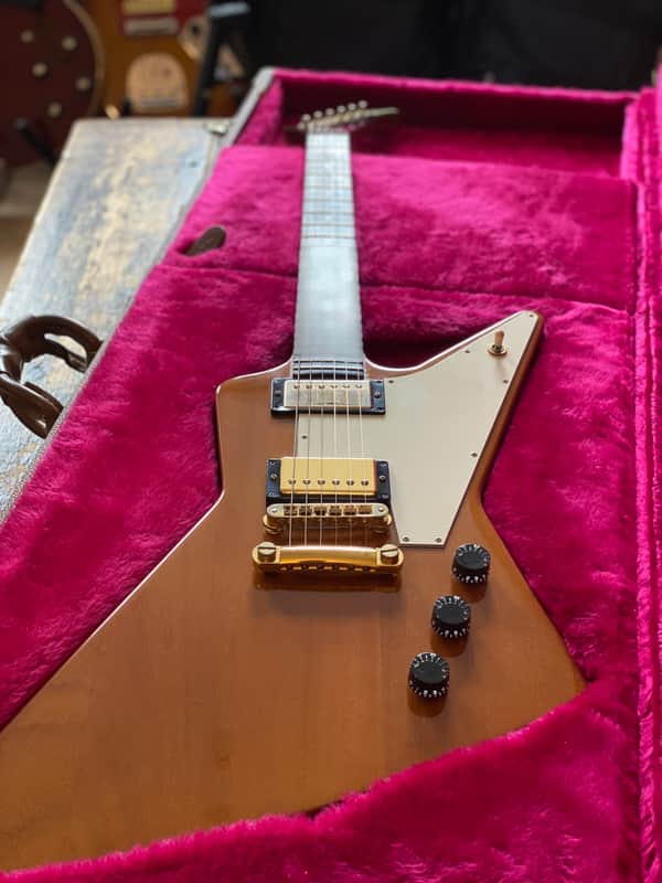 Gibson 2000 Limited Edition Antique Natural Explorer 1976 Reissue & OHSC image 1