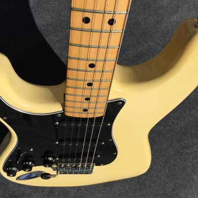 Fender Stratocaster Lefty 1976 Olimpic White Maple Neck image 4