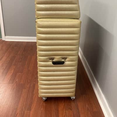 Kustom K250-4 Amp and Speaker Cabinet Gold Sparkle Tuck and Roll image 5