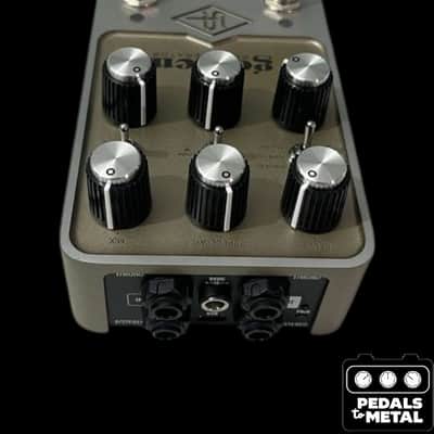 Universal Audio Golden Reverberator 2021 - Present - Gold - X18548 image 3