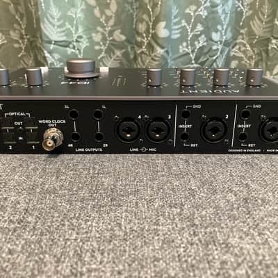 Audient iD44 MkII USB Audio Interface with Hard Case and Cables image 2
