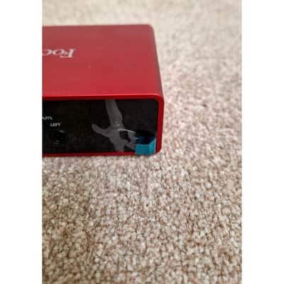 Focusrite Scarlett Solo - Audio Interface - Red - Excellent image 8