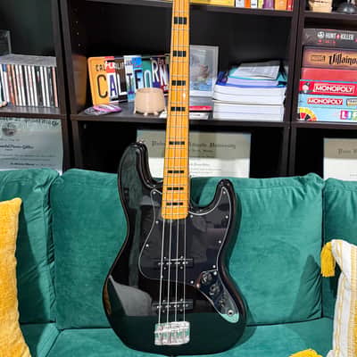 Squier Classic Vibe '70s Jazz Bass - Present - Black image 3