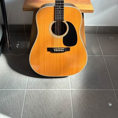 Martin D-28 1985 excellent condition image 1