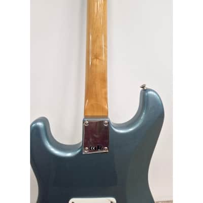 Fender Vintera '60s Stratocaster - Electric Guitar - Blue - Like New w/ Hard Case image 14