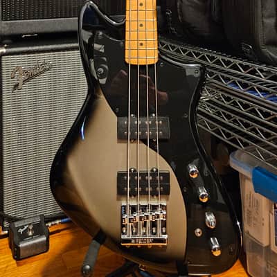 2022 Fender Player Plus Active Meteora Bass Silverburst image 2