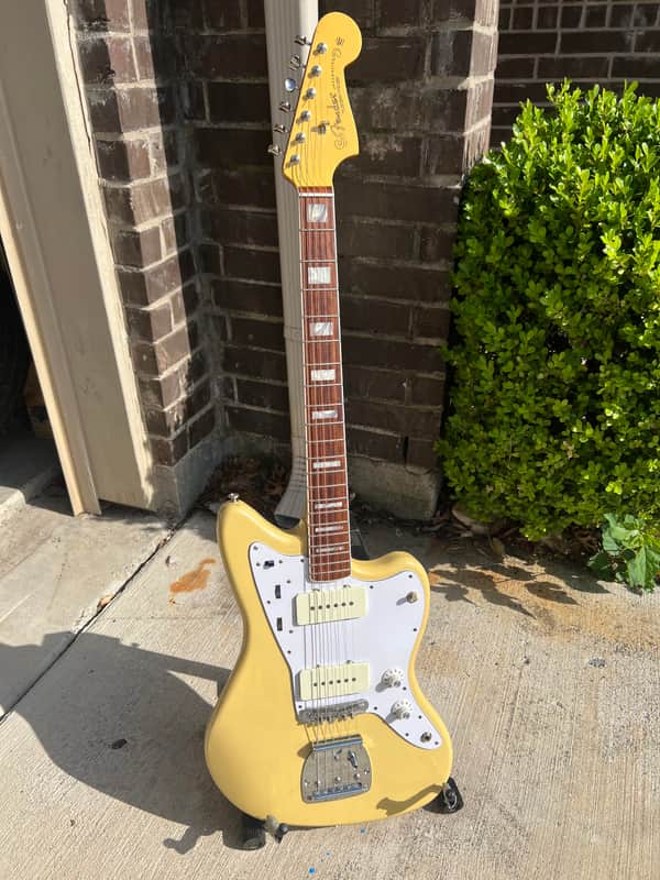 Fender Limited Edition 60th Anniversary Classic Jazzmaster with Matching Headstock