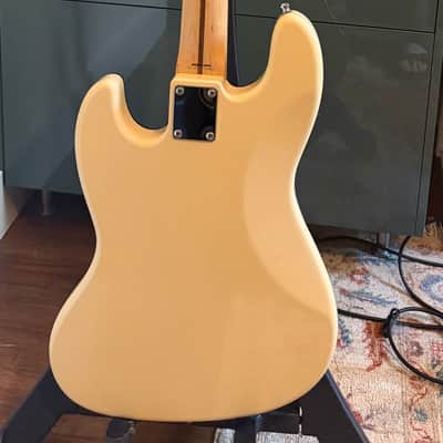 Fender MIJ Aerodyne Jazz Bass image 10