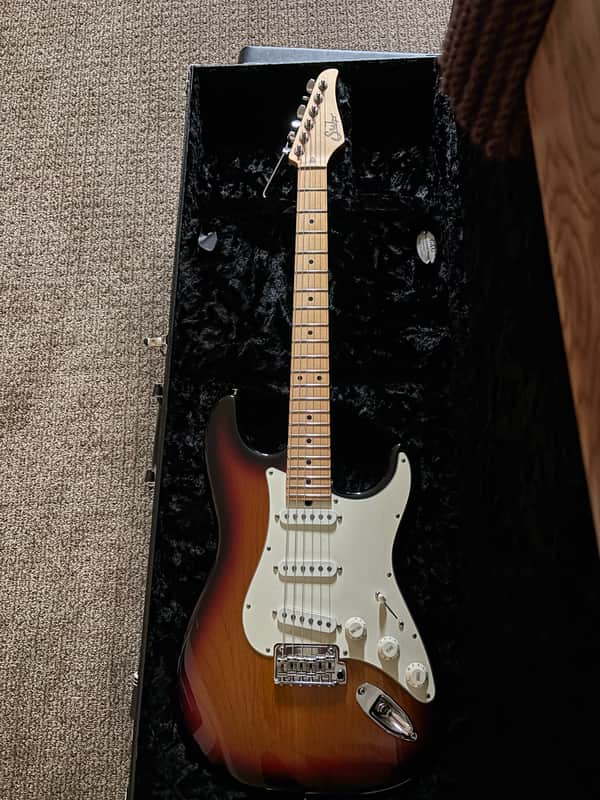 Suhr Classic S