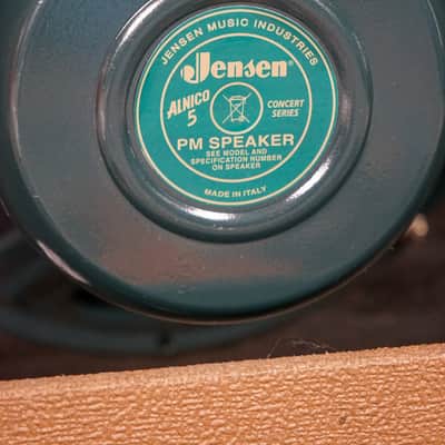 1963 Fender Brownface Vibrolux Amp UK Export Version - From Selmer, One Owner image 18