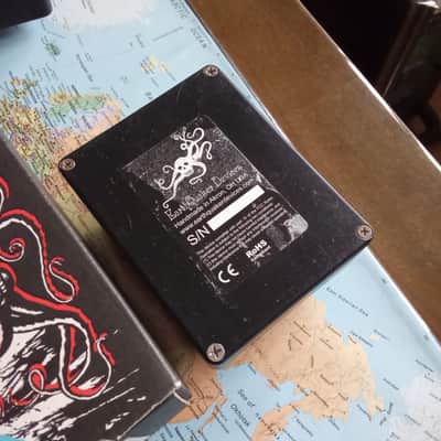 Rare : EarthQuaker Devices Spires , Rosac Nu Fuzz and Dream Crusher in 1 image 2
