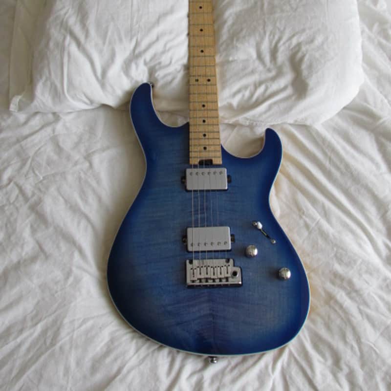 2019 – 2020 Cort G290 FAT Bright Blue Burst