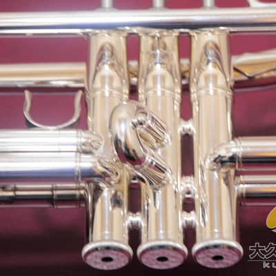 YAMAHA Xeno II YTR-8335UGS “Upturned Bell” B♭ Trumpet image 5