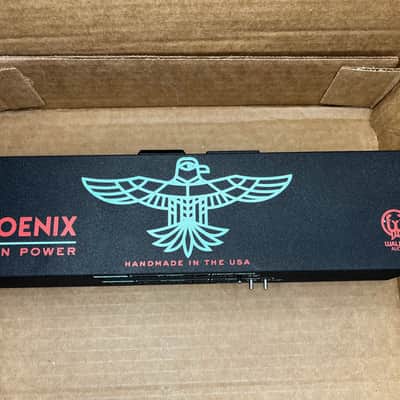 Walrus Audio Phoenix 120V Clean Power Supply 2015 - Present - Cobalt / Light Blue Bird image 5