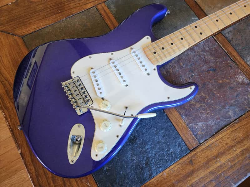 Fender Strat Std MIM SSS 2000 w/bag- blue image 1