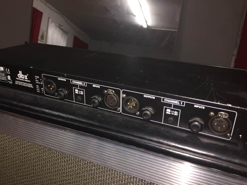 dbx AFS224 Advanced Feedback Suppression | Reverb