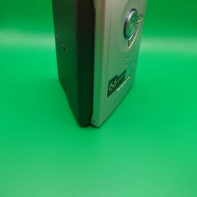 Panasonic rq-sx59 late 90s - Silver walkman portable cassette player image 3