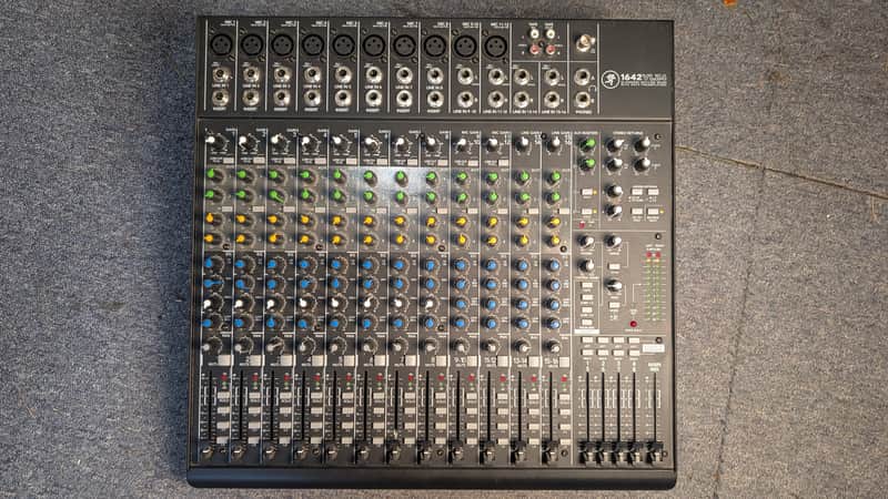 Mackie 1642VLZ4 16-Channel Mic / Line Mixer 2014 - Present - Black image 1