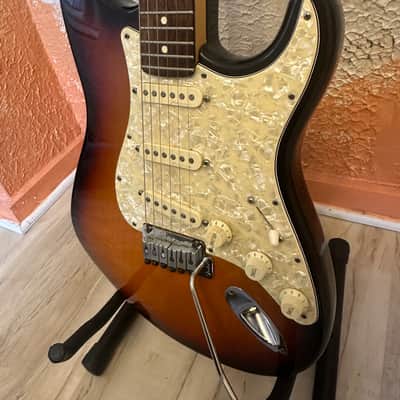 Fender Stratocaster Plus Deluxe 1997 - Sunburst image 8