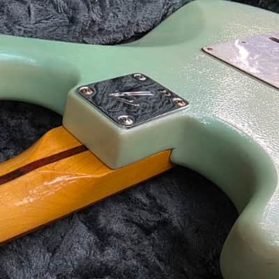 Squire Vintage Modified Pro-Mod Surf-licious Stratocaster Bild 10