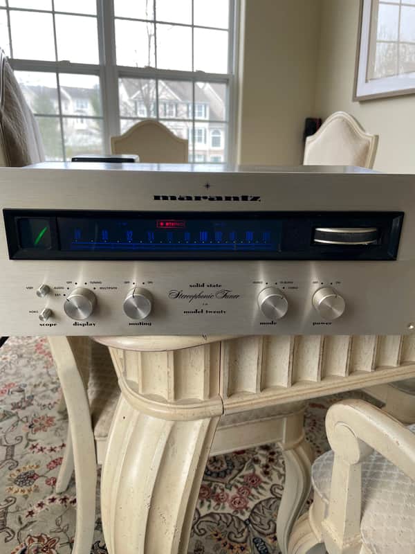 Marantz Model 20 stereo tuner made in USA 1960’s