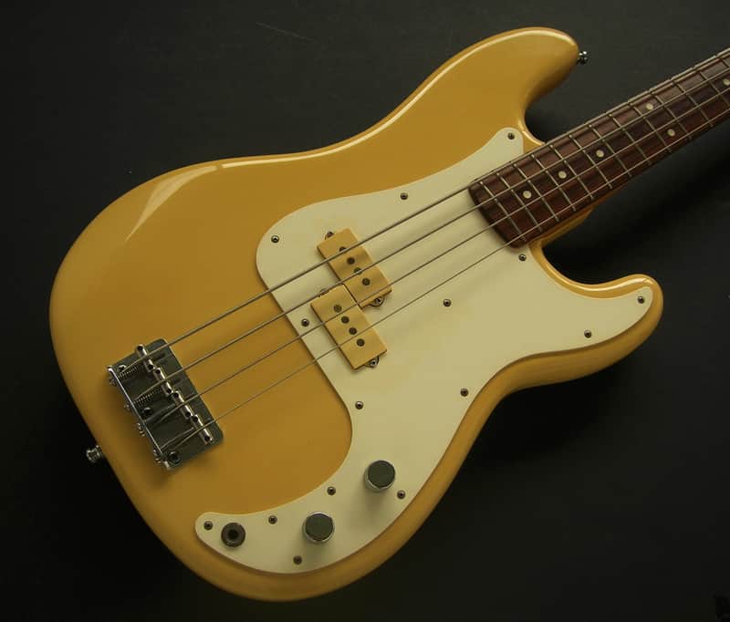 ‘82-‘85 Vintage Fender Precision Bass (P Bass) *Made in USA *Orig Hard Case image 1