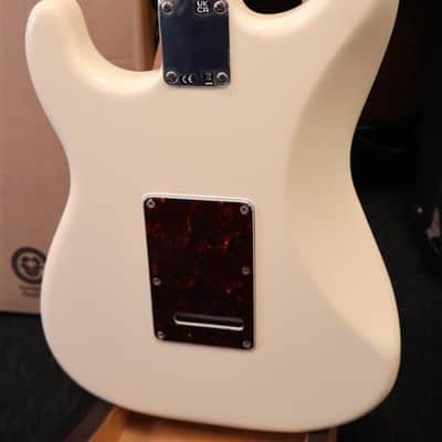 Fender Limited Edition Vintera '60s Stratocaster Olympic White (Used) image 5