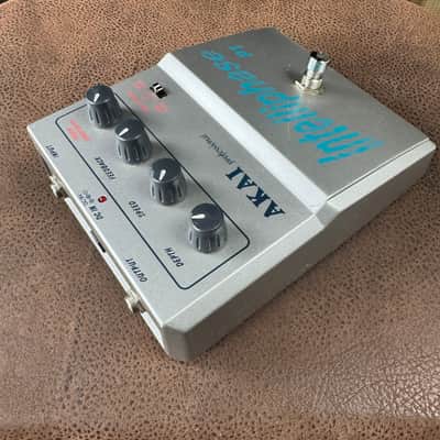 Akai Intelliphase P1 Analog Guitar/Bass Phaser image 4