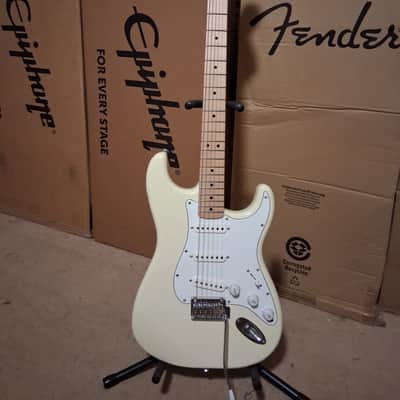 Fender Squier Affinity Stratocaster 2024 Olympic White image 1