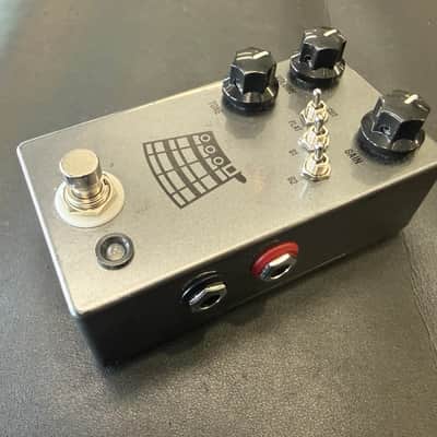 JHS Kilt V2 Overdrive Distortion Fuzz Pedal- Pre owned image 4