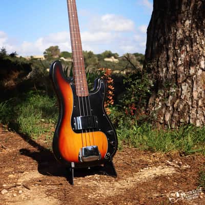 Fender Precision Bass Rosewood Fretboard 1977 | Sunburst image 16