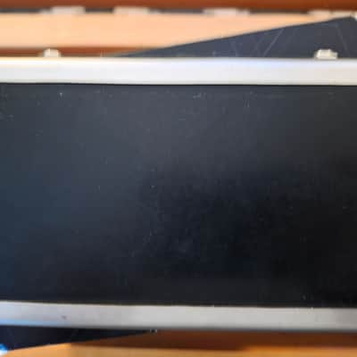 FKT Audio The Fretless: Chorus - Reverb - Midrange EQ Pedal image 3