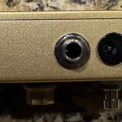 Analogman Sun Face JB LG Low Gain Germanium Fuzz with Sun Dial Knob 2023 - Present - Gold image 5