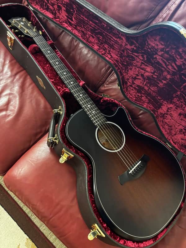 Taylor 324ce Builder’s Edition 2022 - Dark Burst image 1