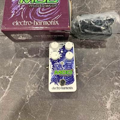 Electro-Harmonix Mod 11 Modulator 2019 - Present - Graphic