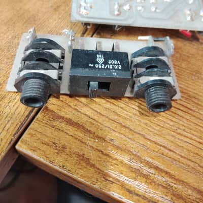 (2) Marshall JCM 900 Stereo Speaker Jack (pair} image 1