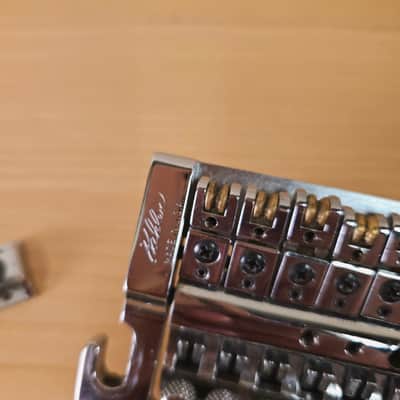 Kahler USA Flat Mount Tremolo 2200 Bridge Chrome with Locking Nut image 4
