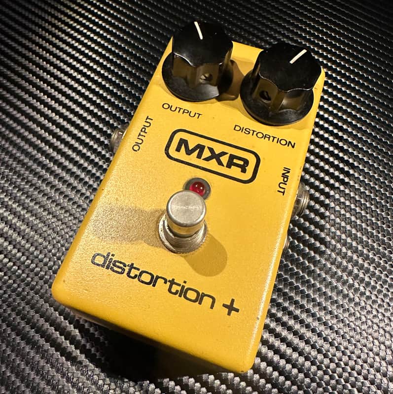 MXR MX-104 Block Distortion + 1975 - 1984 - Yellow image 1