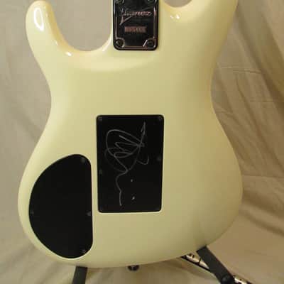 Ibanez JS1000-WH Joe Satriani Signature 2002 - White Signed W/ Ibanez Case Nice! image 8