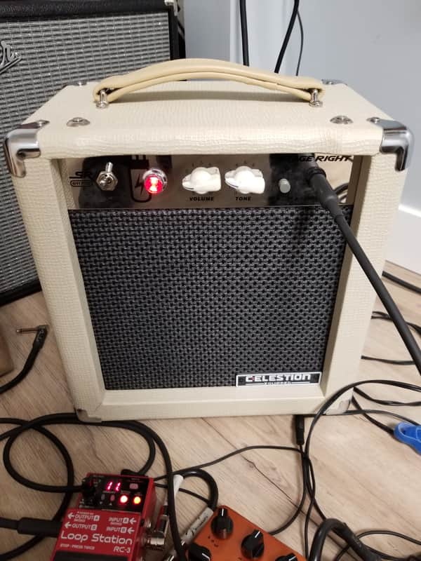 Monoprice 5 watt Tube Amp - White image 1
