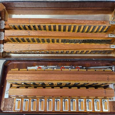 Contello Italian accordion 15.5"keyboard 3/5 reed lightweight Guerrini build image 6