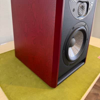 Focal Solo6 ST6 Active Studio Monitor (Single) 2022 - Present - Red image 3