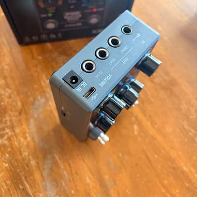 Line 6 POD Express Bass 2024 - Present - Grey / Black image 3