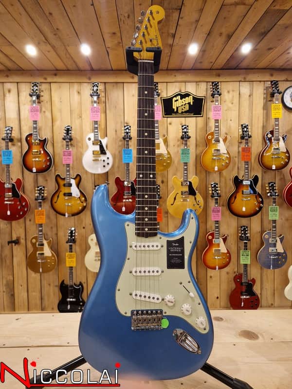 Fender Limited Edition Vintera II Road Worn '60s Stratocaster Rosewood Fingerboard image 1