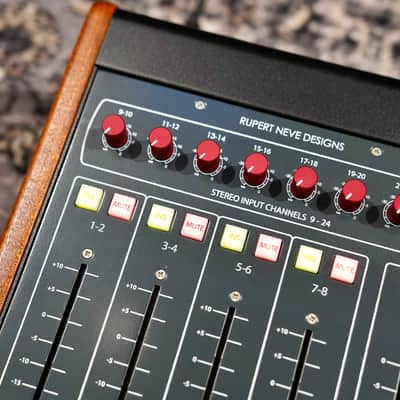 Rupert Neve Designs 5060 Centrepiece image 2